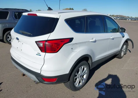 2019 Ford Escape Se from USA, damaged, VIN 1FMCU9GDXKUA21623